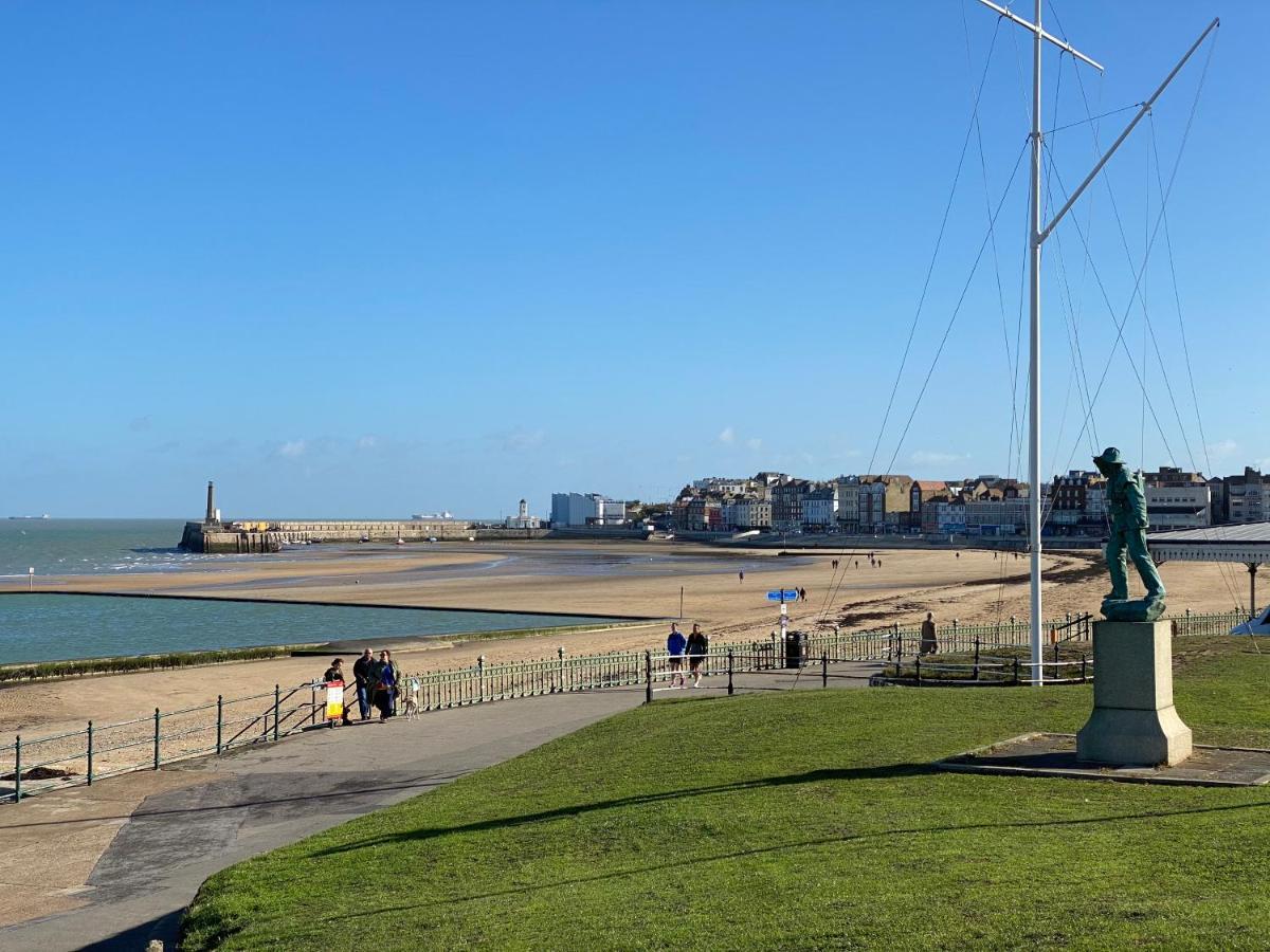 Number 29, Westgate-On-Sea 빌라 외부 사진